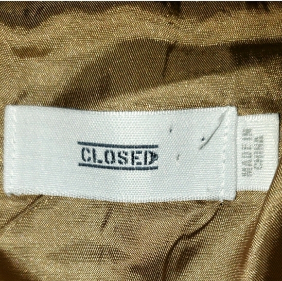 NWT CLOSED Black Angel Fish Double Breasted Deep V-Neck Black Size S - Picture 2 of 8